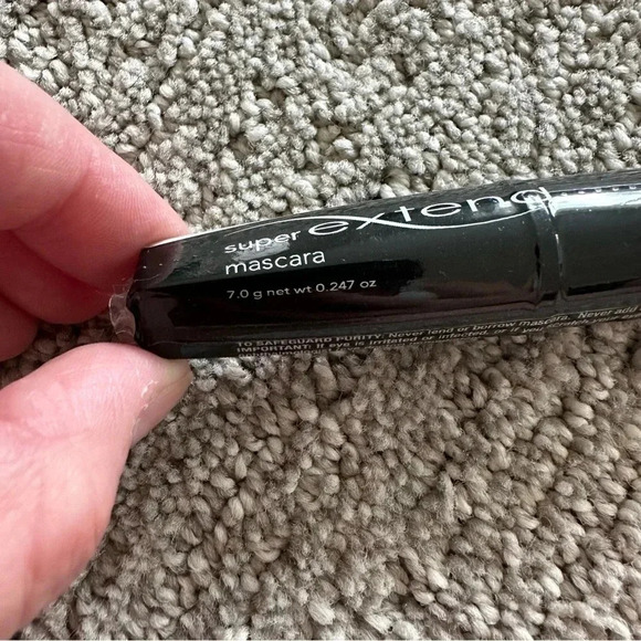 Avon‎ Super Extend Mascara Brown/Black X02 Sealed New Old Stock - Picture 2 of 3